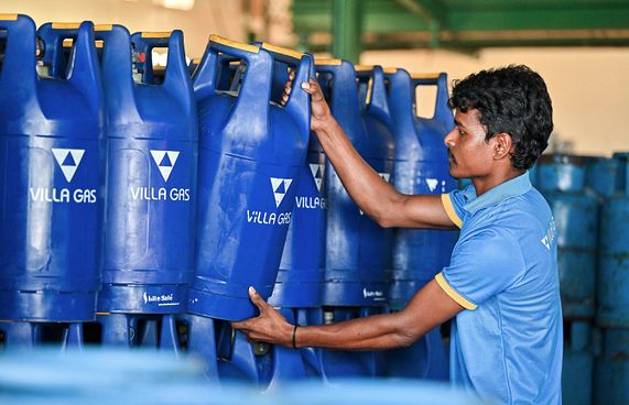 ވިލާ ހަކަތަ: ކާމިޔާބު 25 އަހަރުން ވަރުގަދަ ނަމެއް