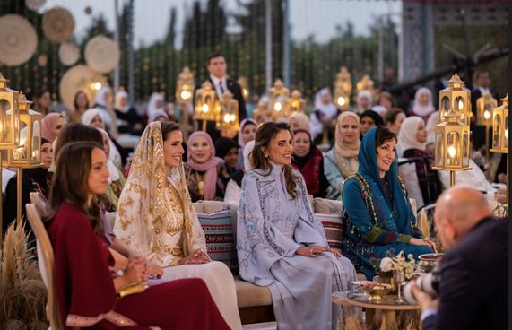 ޖޯޑްންގެ ވަލީ އަހުދުގެ ކާވެނި މިއަދު