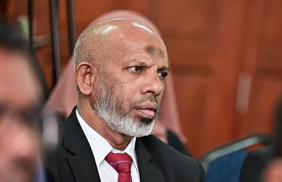 ހެކިންނަށް ބިރުދެއްކުން ގޮންޖެހުމަކަށް ވެއްޖެ: ކޯޓު