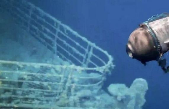 ޓައިޓޭނިކް ބަލާލަން ދިޔަ ސަބްމެރިން ގެއްލިއްޖެ