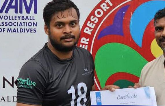 ވޮލްޑޯފް އެސްޓޯރިއާ ފައިނަލަށް، ވިލަމެންދޫ ކަޓައިފި