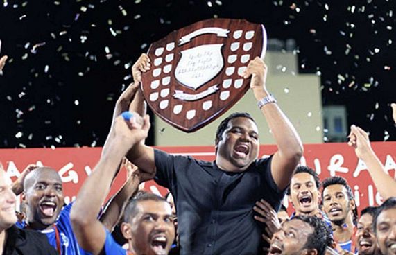 މިރެއަށް ބަލަކް: ފުޓްބޯޅައިން ރާއްޖޭގެ ނަން ދިލުވާލާނެ