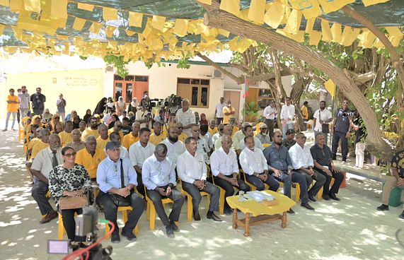 އުނދަގުލަސް ވެރިކަން ކުރެވޭނީ ކޯލިޝަނަކުން: ރައީސް