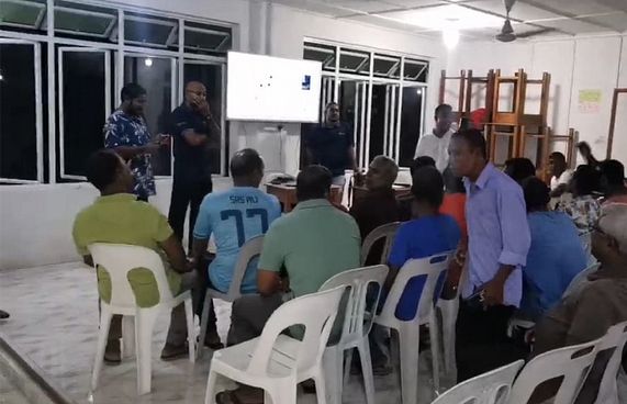 ކޯޒްވޭގެ ސާވޭ އަށް ފޮނުވި މީހުން ރަށުން ބާލައިފި