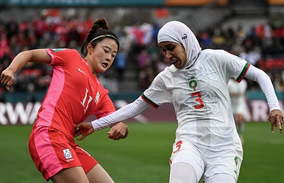 މޮރޮކޯއިން ކޮރެއާ ބަލިކޮށްފި، ބުރުގާއާ އެކު ޝަރަފެއް