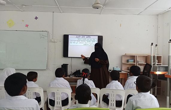 އިތުރު ހަތަރު ރަށެއްގައި ސެޓަލައިޓް ސްކޫލް ފަށައިފި