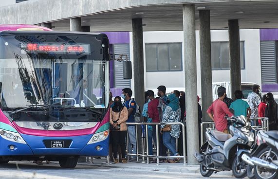 ބަސް ދަތުރުތައް 24 ގަޑިއިރަށް ބަދަލުކޮށްފި