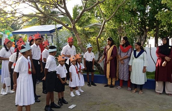 މައްސަލަ ހައްލުކޮށް ދިއްދޫ ސްކޫލުގައި ކިޔެވުން ފަށައިފި