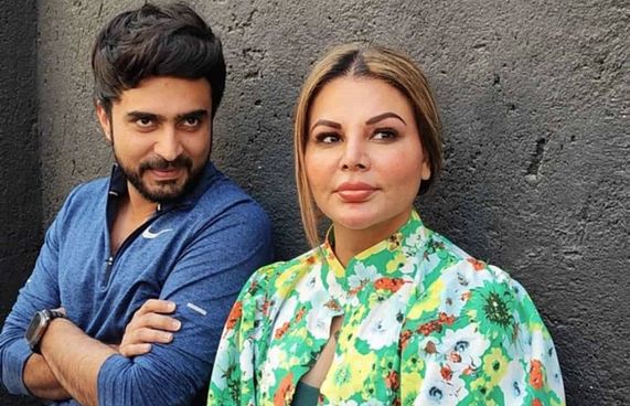 ރާކީ ވަރިކުރި ސަބަބު ކިޔައިދޭން ޕްރެސް ކޮންފަރެންސެއް