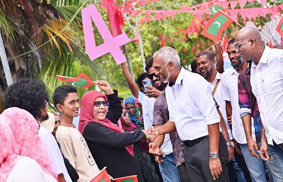 މަޑަވެލީގެ ބިން ހިއްކައި ގެދޮރުވެރިކުރުވާނަން: މުއިއްޒު