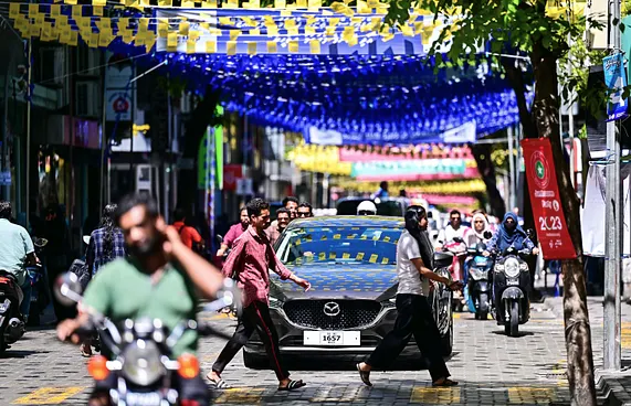 ކައުންސިލް އިންތިހާބަށް އިސީން ޓިކްޓޮކް މުބާރާތެއް ބާއްވަނީ