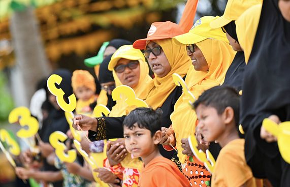 މަޝްރޫއުތައް ފެށުނީތީ ވެސް ޒާހިރާއްތަގެ ވޯޓު ރައީސަށް