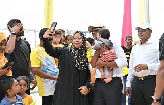 އަމާން އޮޑިއަށް އެންމެން އަރައި ނިންމާލައިފި: ރައީސް