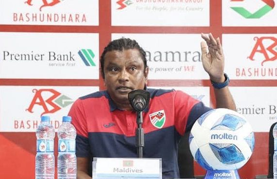 މިއީ ރާއްޖޭގެ ފުޓްބޯޅަ އަށް ތާރީހީ ވަގުތެއް: ސުޒޭން