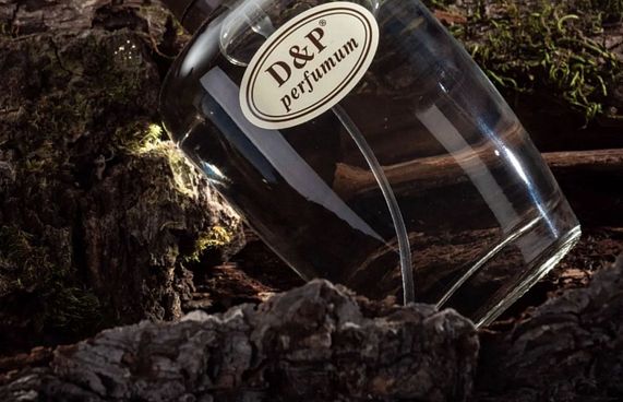 ޑީ އެންޑް ޕީ ޕާފިއުމަމްއިން ބޮޑު ޑިސްކައުންޓެއް ދެނީ