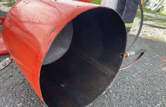 އެއާޕޯޓްގައި ޕްރެޝާ ފެޑްތައް ބޭނުންކުރުން ހުއްޓާލައިފި