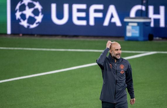 އާޓިފިޝަލް ވިނައިގައި ކުޅެންޖެހޭތީ ގާޑިއޯލާ ފާޑުކިިޔައިފި