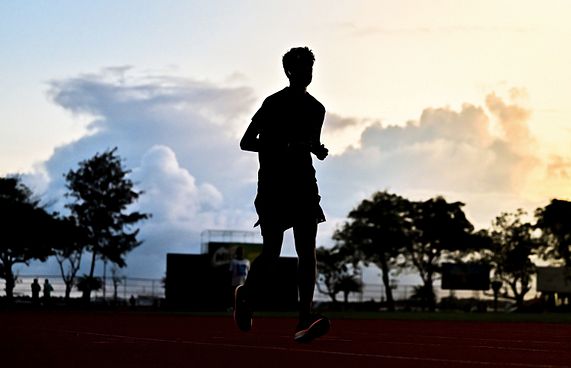 ފިޓްނެސް:ހަމައެއް ލަމައެއް ނެތް، އެ މީހަކާ އެ މީހެއް