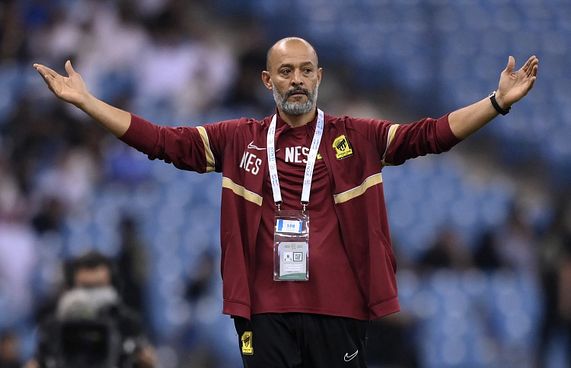 އަލް އިއްތިހާދުގެ ކޯޗު ނޫނޯ މަގާމުން ވަކިކޮށްފި