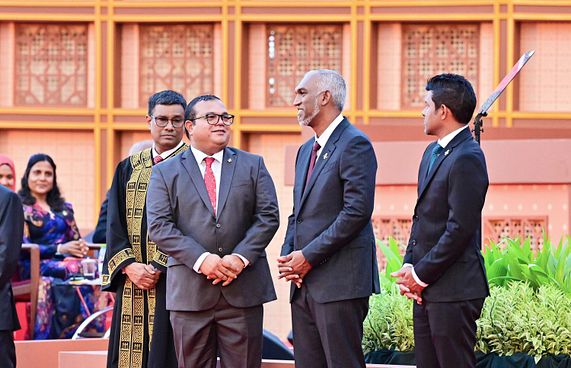 ޝަރުއީ ދާއިރާއަށް ނުފޫޒު ފޯރުވުން މި ނިމުނީ: ރައީސް