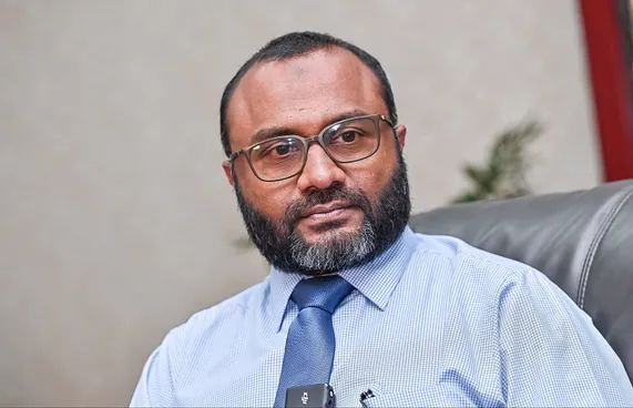 ޝަހީމްގެ ސިޔާސަތަކީ ސުލްހަވެރިކަމާ އެކު ބުނެދިނުން