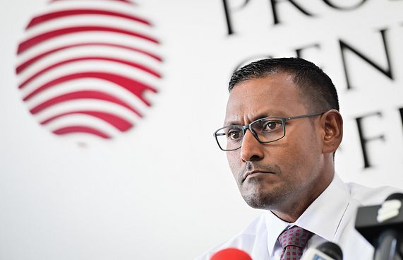 ޕީޖީ ޝަމީމް ވަކިކުރަން މަޖިލީހަށް ހުށަހަޅައިފި