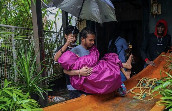 ޗެންނާއީގައި ފެންބޮޑުވެ ފަސް މީހުން މަރުވެއްޖެ