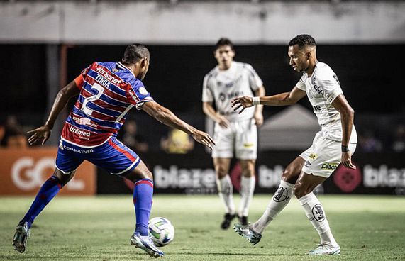 ބްރެޒިލްގެ ފުޓްބޯޅައިގެ ގަދަބާރު ސަންޓޯސް ރެލިގޭޓްވެއްޖެ