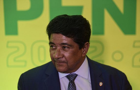 ބްރެޒިލްގެ ކޯޓުން އެފްއޭގެ ރައީސް މަގާމުން ދުރުކޮށްފި