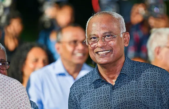 މަޖިލިހުގެ އިންތިހާބު ބާއްވަންވީ ދައުރުގެ މެދުތެރެއިން: އިބޫ