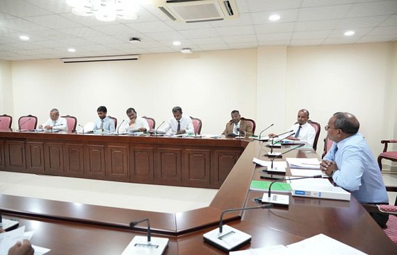 މެޖޯރިޓީ ގެއްލުމާ އެކު ރުހުން ދޭން އެޖެންޑާކޮށްފި