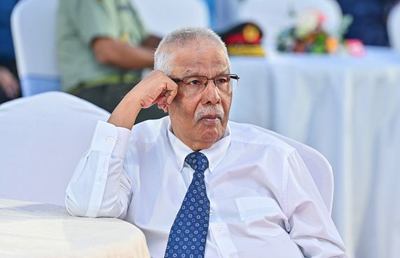 ދުރު އަތޮޅަށް ފްލައިޓް އިތުރު ކުރަންޖެހޭ: އެމްޔޫމަނިކު