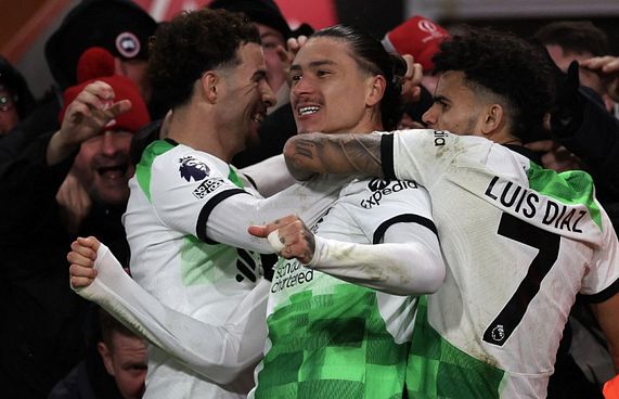 ލިވަޕޫލް ލީޑުގައި، ސަލާހު ވެސް ފަރުވާއަށް ގެންނަނީ