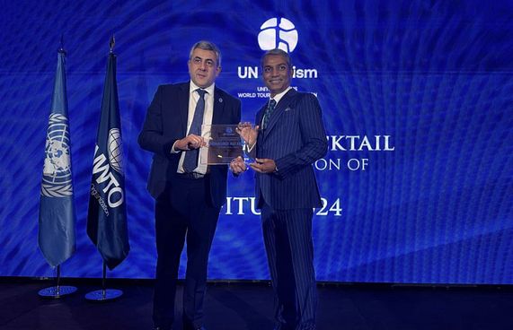 އދ. ގެ ޓޫރިޒަމް ޖަމިއްޔާގެ އެޑްވައިޒަރަކަށް ޖަނާ