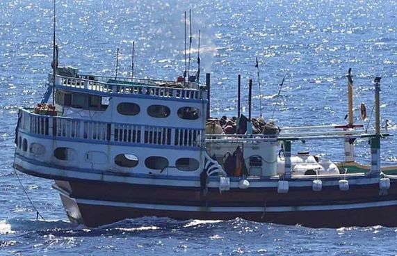 ފޭރޭ މީހުންގެ އަތްދަށުން ލަންކާގެ ބޯޓު ސަލާމަތްކޮށްފި