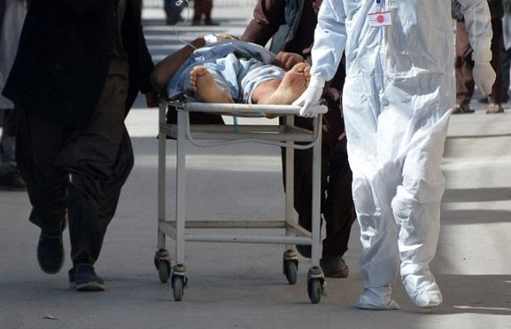 ސިހުރާ ގުޅުވައި އަންހެނުން ބްލެކްމެއިލްކުރި މީހަކު މަރު