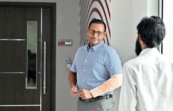 ޝަމީމަށް ހަމަލާދިންމައްސަލަ އިސްތިއުނާފުކުރަން ނިންމައިފި