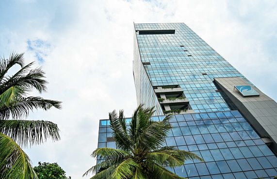 ދަރުމަވަންތަ މަޝްރޫއާ ހެދި 200 މިލިއަން ހޯދަންކޯޓަށް