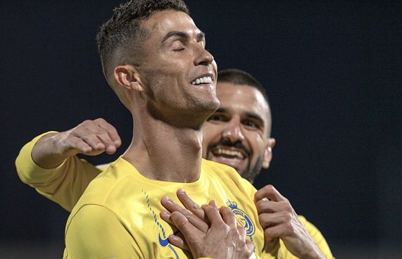 އަވޭ މެޗުގައި ނަސްރު އުންމީދު ހޯދީ ރޮނާލްޑޯގެ ގޯލުން