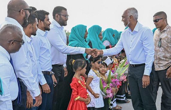 ކެލާ ފަޅުގައި ރިސޯޓެއް، ބާރަށުގައި އިކޯ ޓޫރިޒަމް
