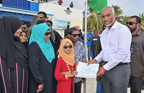 މިލަންދުއަށް އެއާޕޯޓްގެ ޔަގީންކަން ރައީސް ދެއްވައިފި