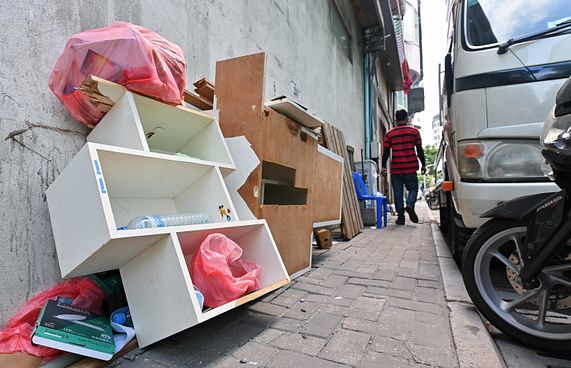 މާލޭގެ މަގުތަކަށް ކުނިއަޅާތީ 12،000 އަށް ވުރެ ގިނަ ޝަކުވާ!