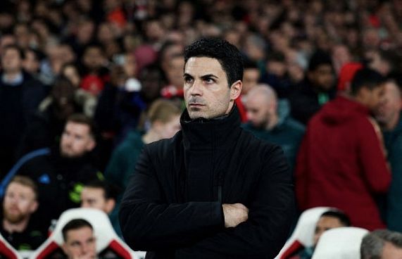 އިހާނެތި ބަސްތައް ބުނިކަމުގެ ބޮޑު ތުހުމަތެއް އާޓެޓާއަށް