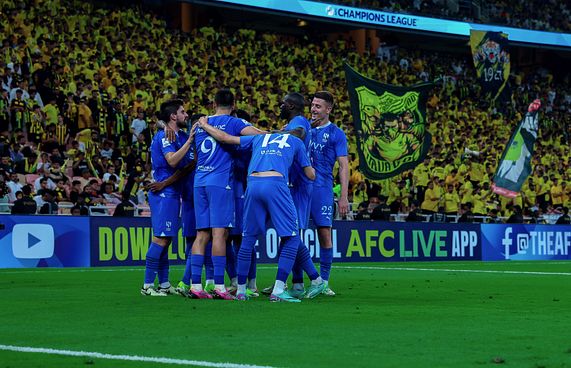 ދުނިޔޭގެ ރެކޯޑަކާ އެކު ހިލާލް ސެމީ އަށް