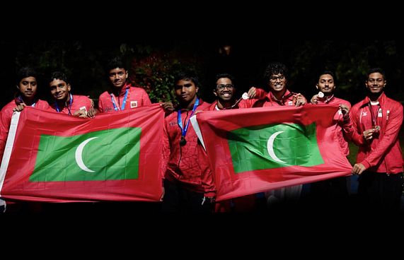 ގިނަ ރެކޯޑްތަކެއް، މީކުރިން ވާސިލު ނުވެވުނު ރާސްތާއެއް