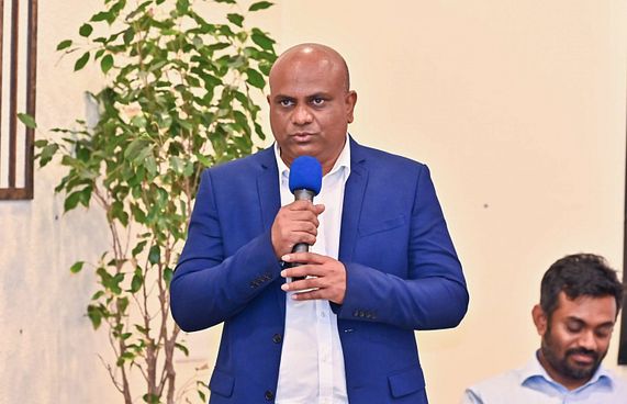 ތިން އަހަރަށްފަހު ލަތީފް އަލުން ވީއޭއެމްގެ ރައީސްކަމަށް