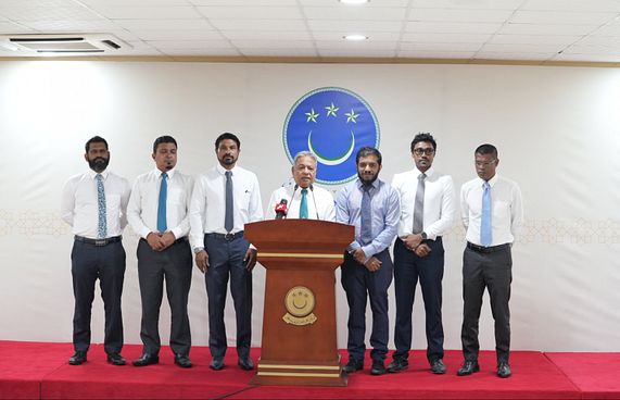 "އެސްޑީއެފް ބިލް ބޭރުކޮށްލީ އޮޅުވާލުމެއްގެ ތެރެއިން"
