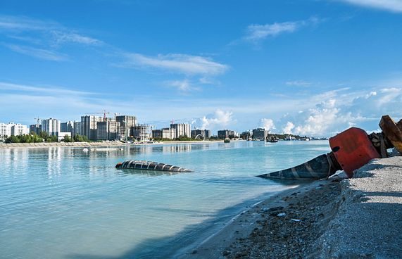 ފިޔަވަޅުތައް އުވާލައި ބިން ހިއްކަން އަލުން ހުއްދަ ދީފި