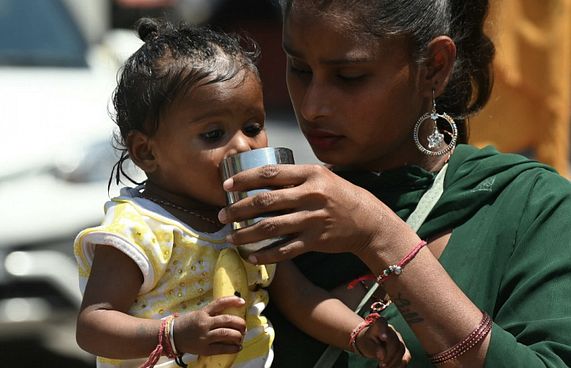 ކިޑްނީގައި ހިލަ އުފެދުން އިންޑިއާގައި އިތުރުވަނީ