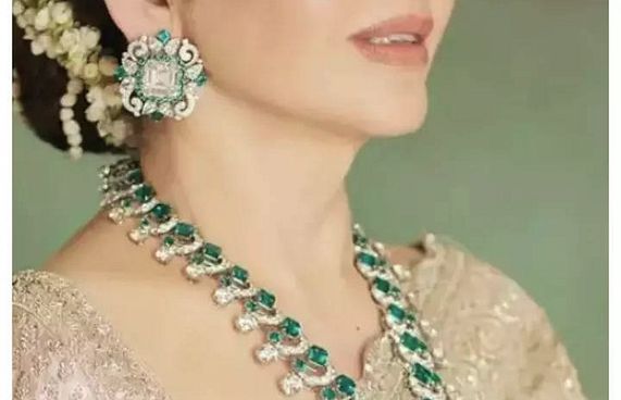 އެމެރަލްޑް ގަހަނާ އަށް އޮތް ލޯބި ބޮޑުވަނީ